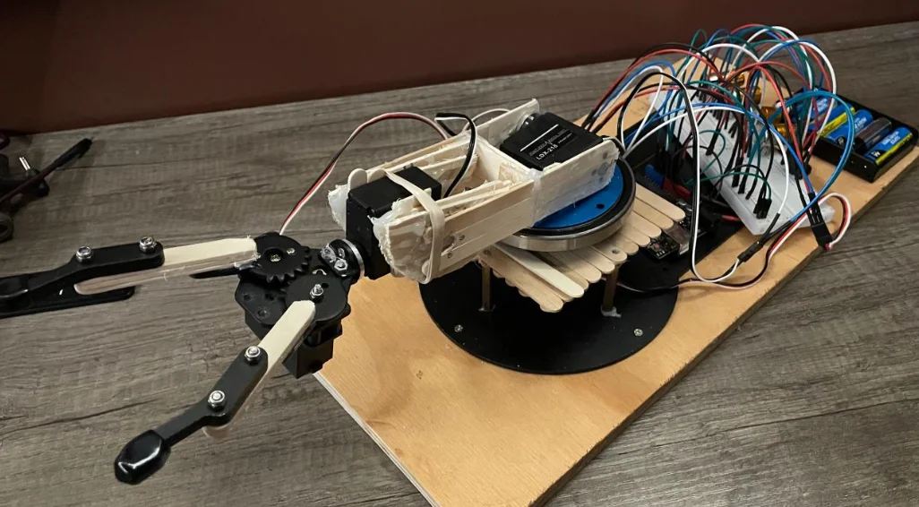 Robotic Arm 