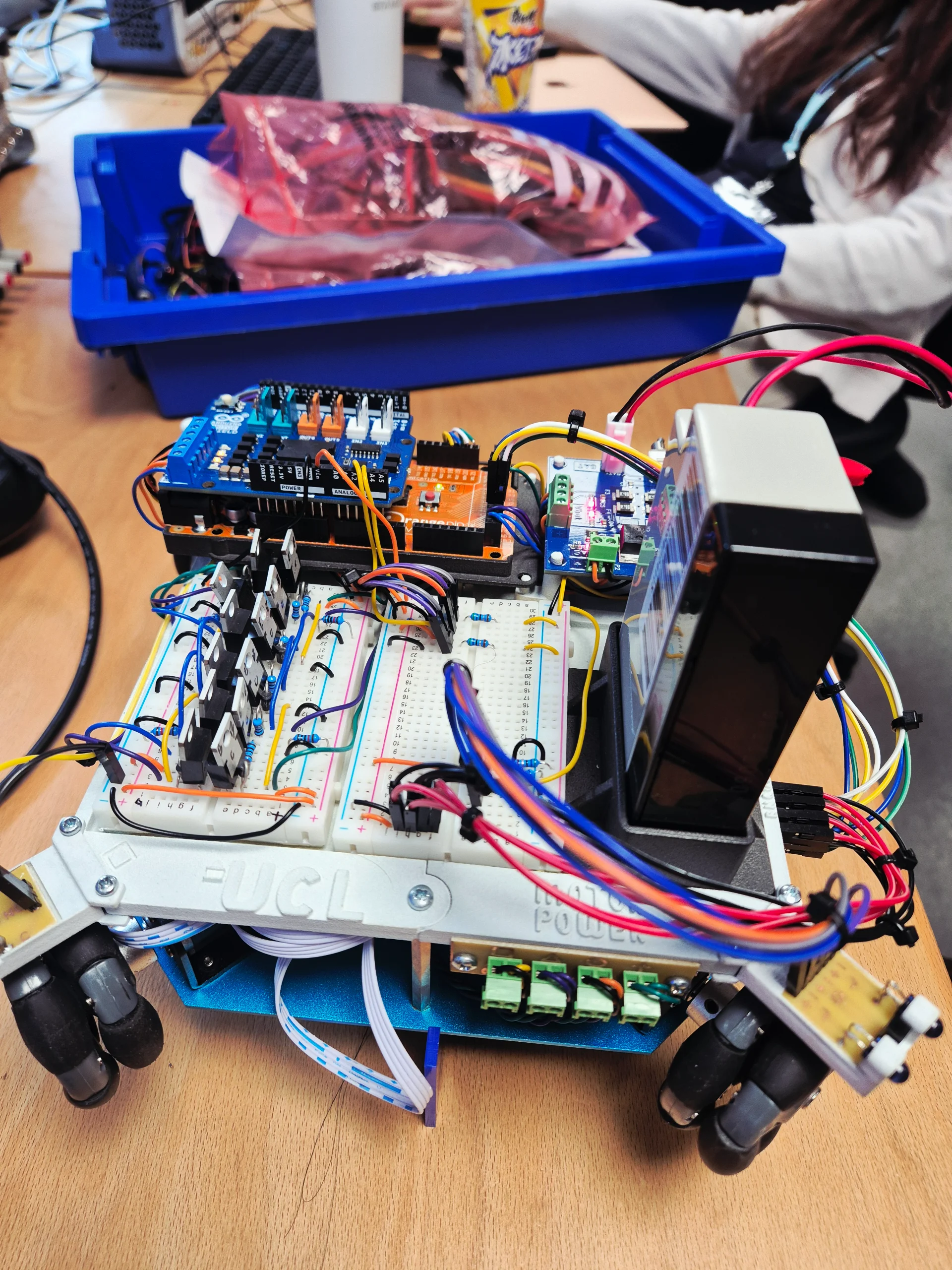 Autonomous Maze-Solving Robot
