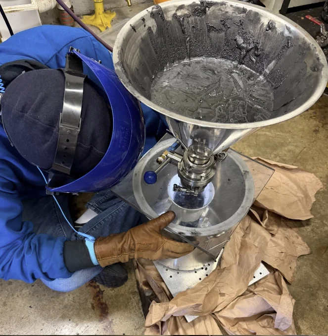 Twenty Pound Rocket Propellant Mix and Cast