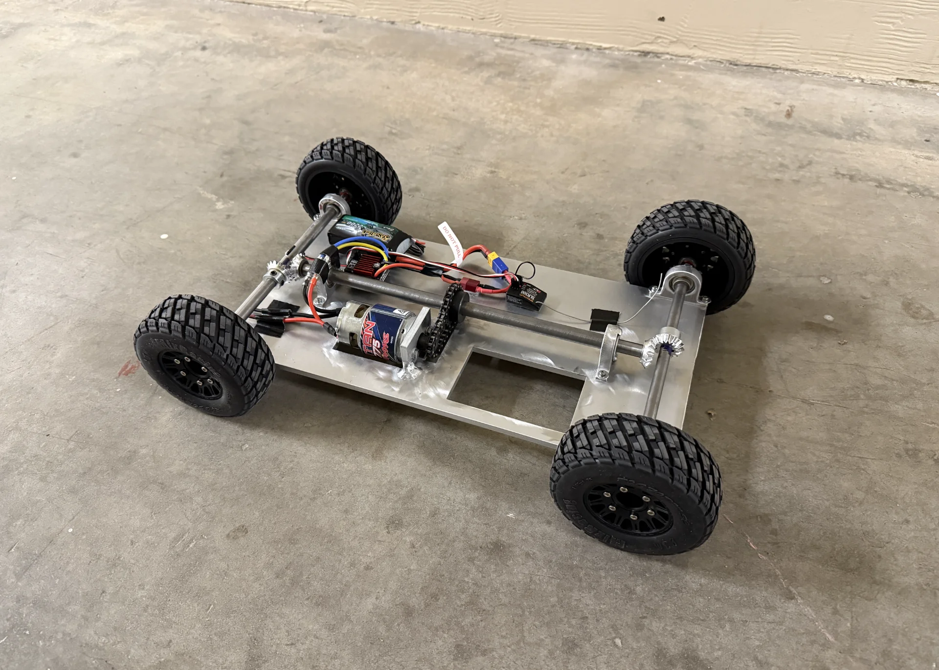 RC Four Wheel Drive Vehicle